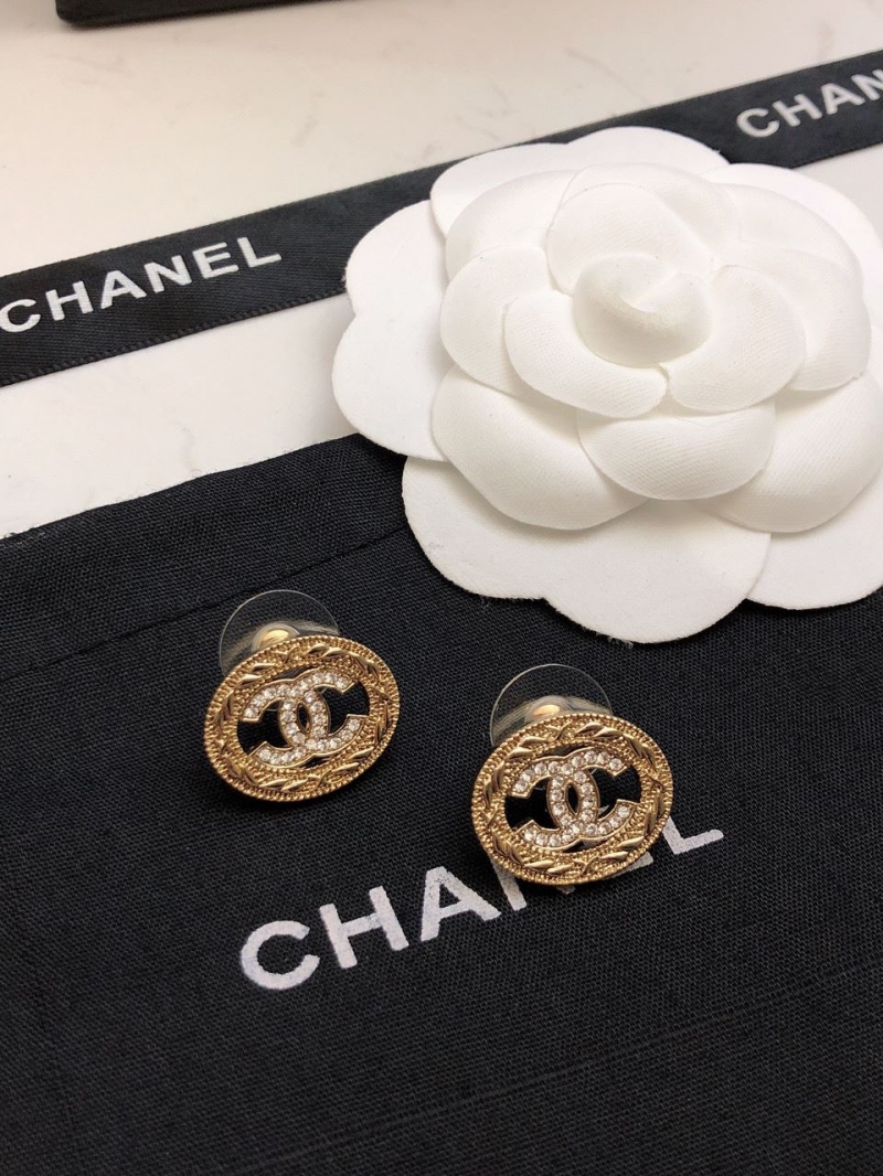 Ch**el earrings